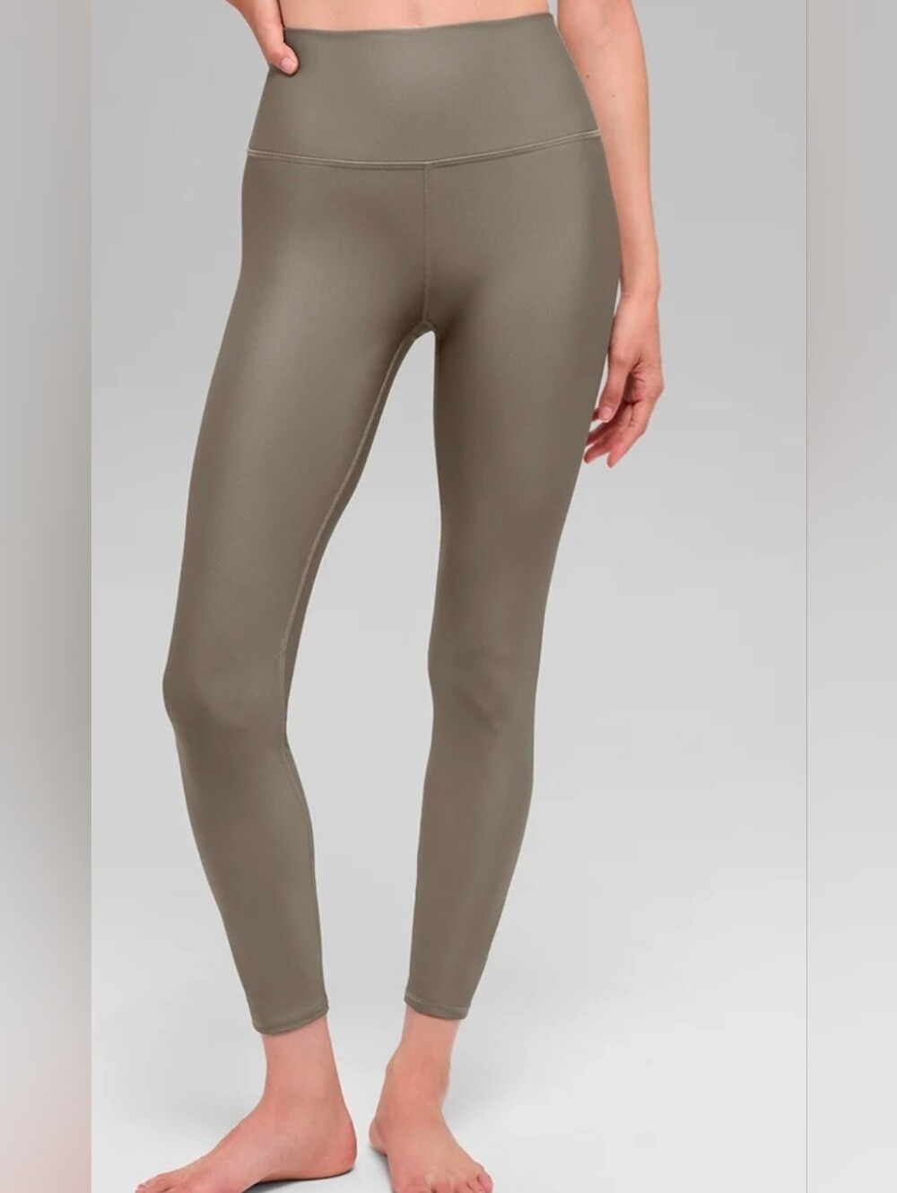 Alo Yoga Airlift High Waist Legging Full Length in Gray Green sz MEDIUM